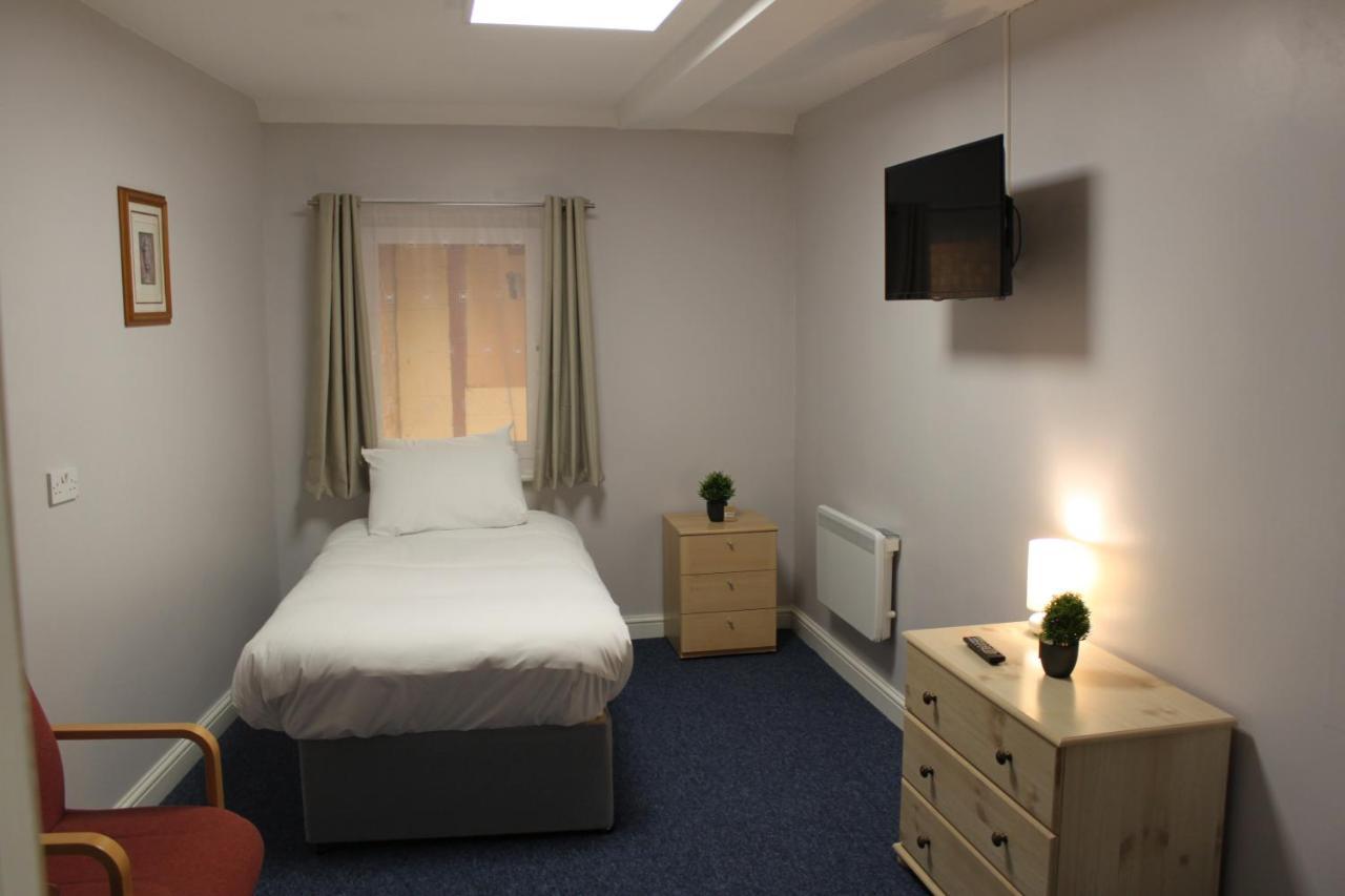 Brookside Lodge Baldock Bagian luar foto